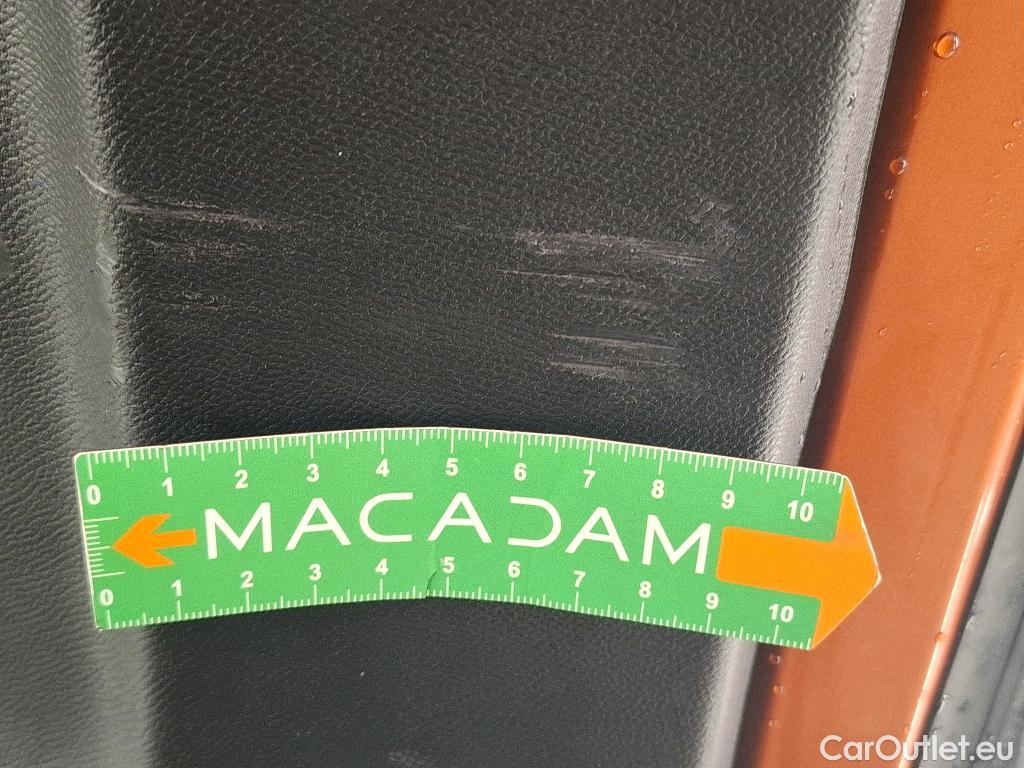  Peugeot  2008  Allure 1.5 HDi 130CV BVA8 E6d #9