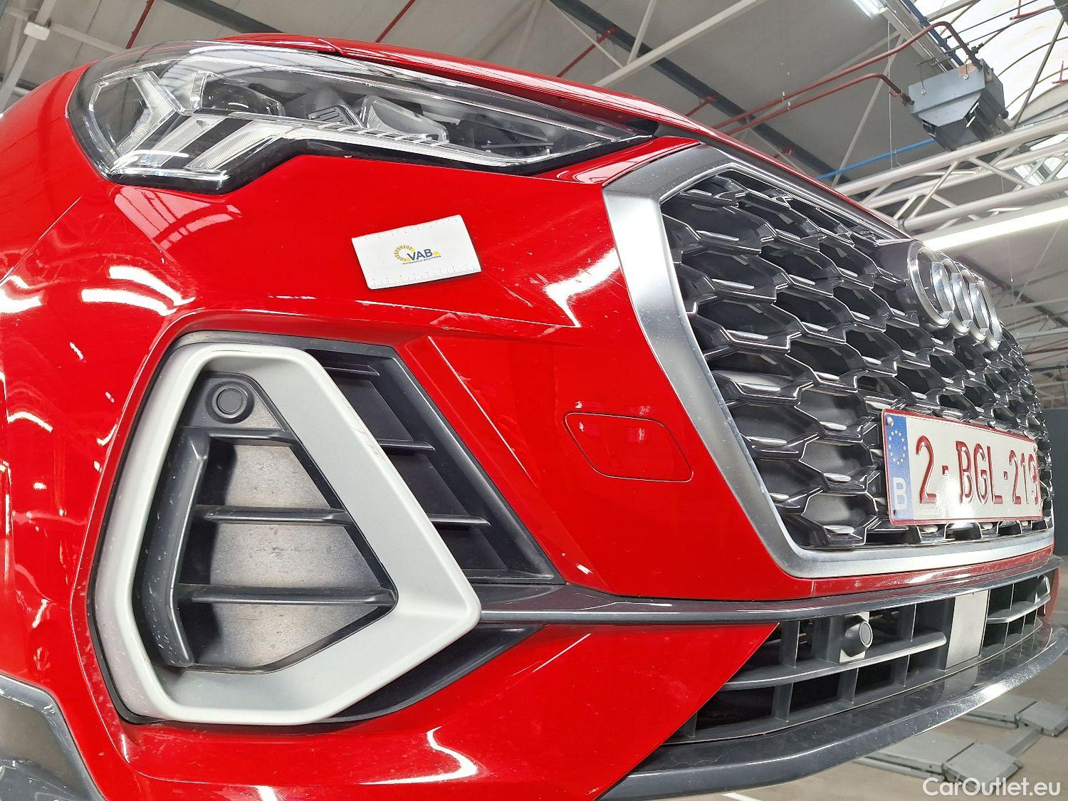  Audi  Q3 Audi,  SB '19 PHEV, Audi  Sportback 45 TFSI e S tronic S Line 5d #3