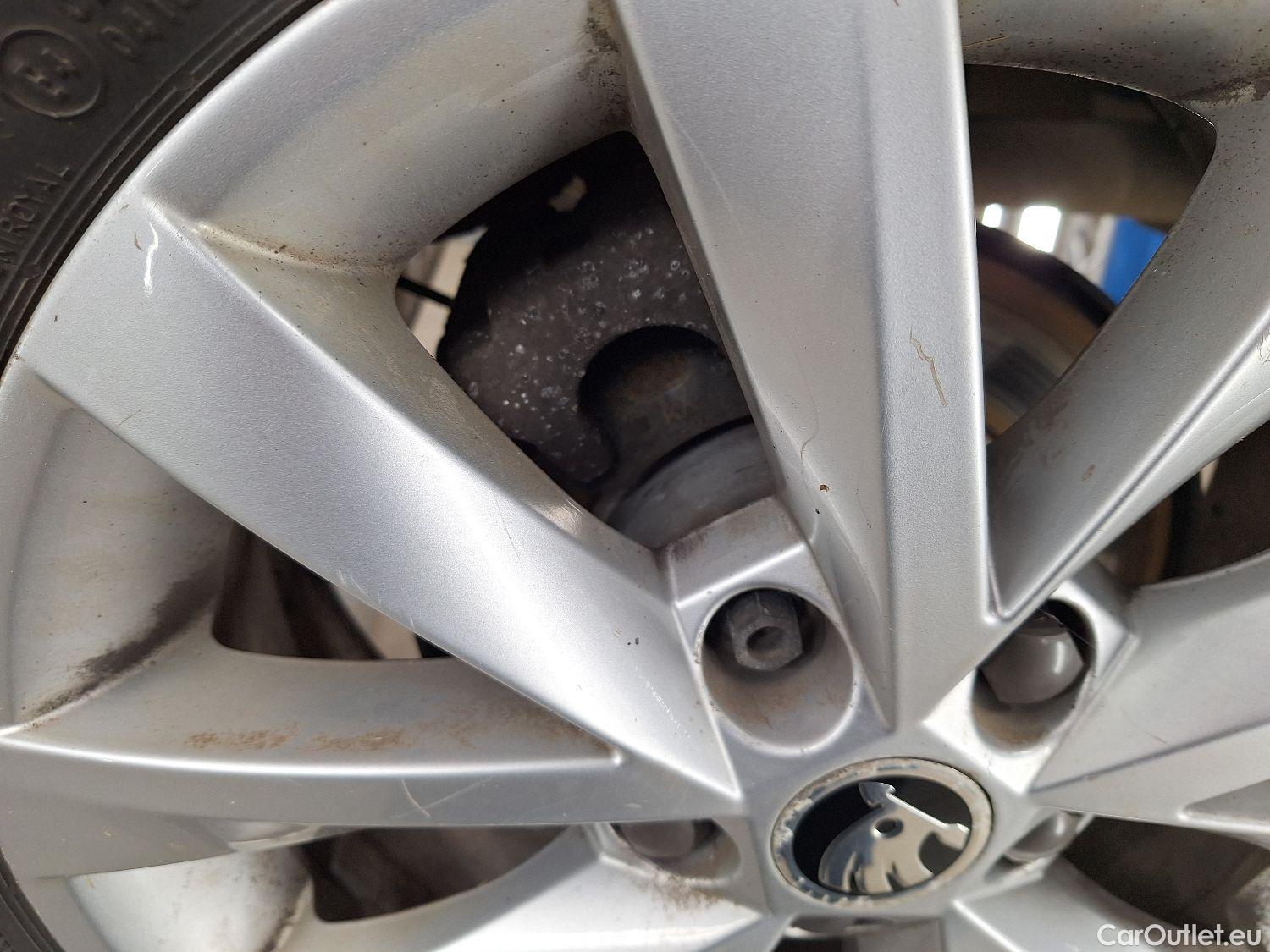  Skoda  Octavia Skoda,  Combi FL'16, Skoda  Combi 1.6 CRTDI 85kW GreenTec Ambiti #4