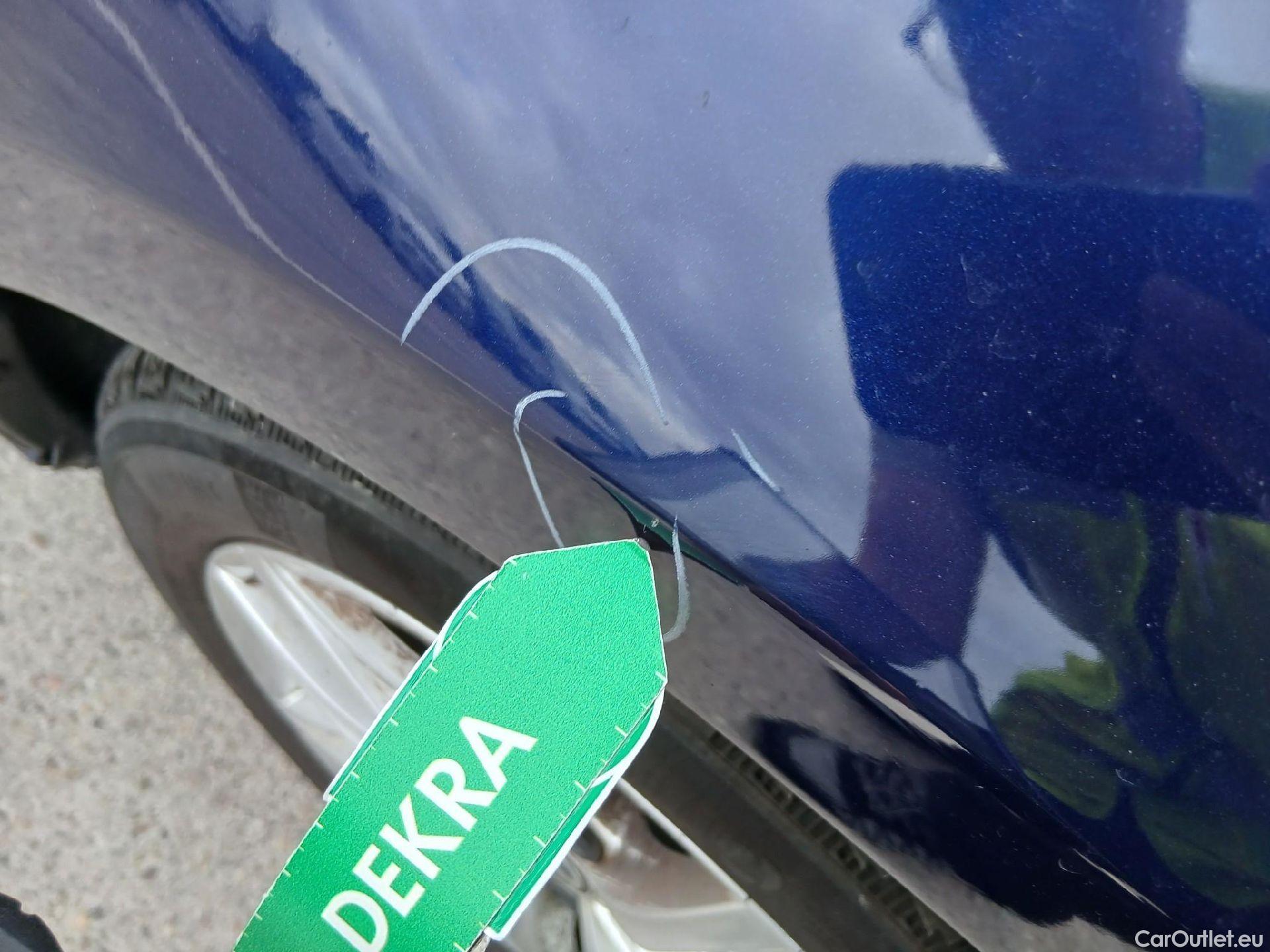  Volkswagen  Golf  VOLKSWAGEN / 2016 / 5P / familiar Last Edition 1.5 TSI 96kW(130CV) Variant #38