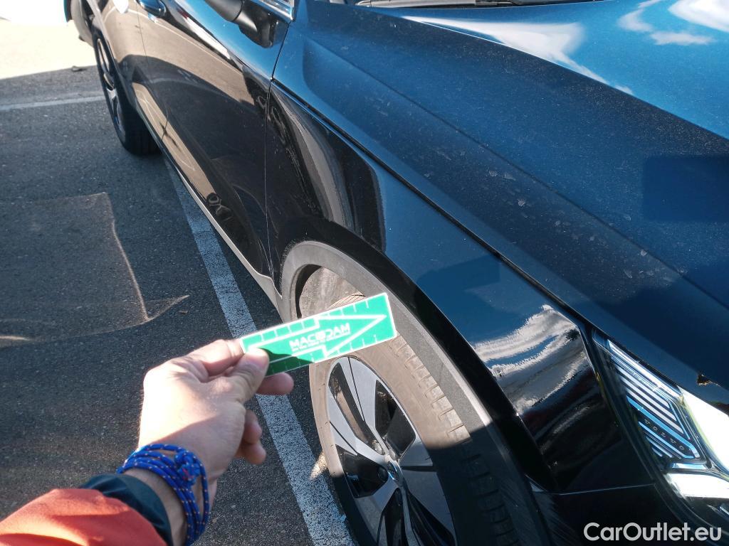  Volvo  XC 40 VOLVO XC40 / 2017 / 5P / todoterreno 1.5 T4 Twin Recharge Inscription Ex Auto #18