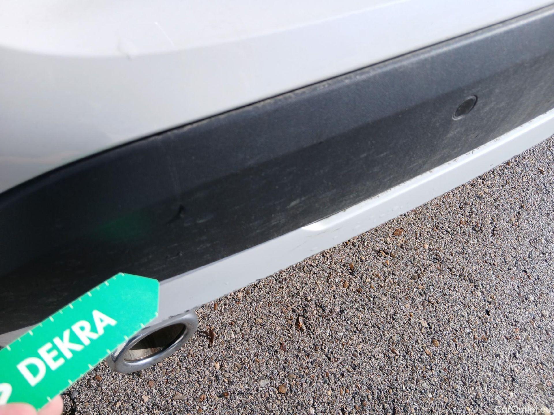  Bmw  X1 BMW  / 2019 / 5P / todoterreno sDrive18dA Corporate (AC4) #20