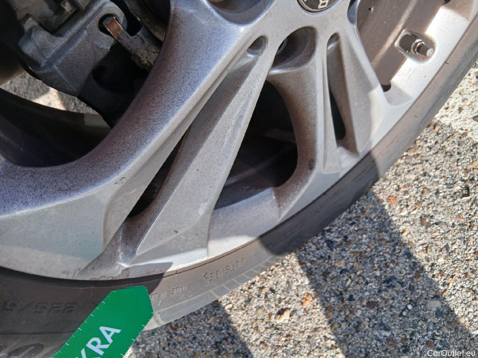  Bmw  X1 BMW  / 2019 / 5P / todoterreno sDrive18dA Corporate (AC4) #5