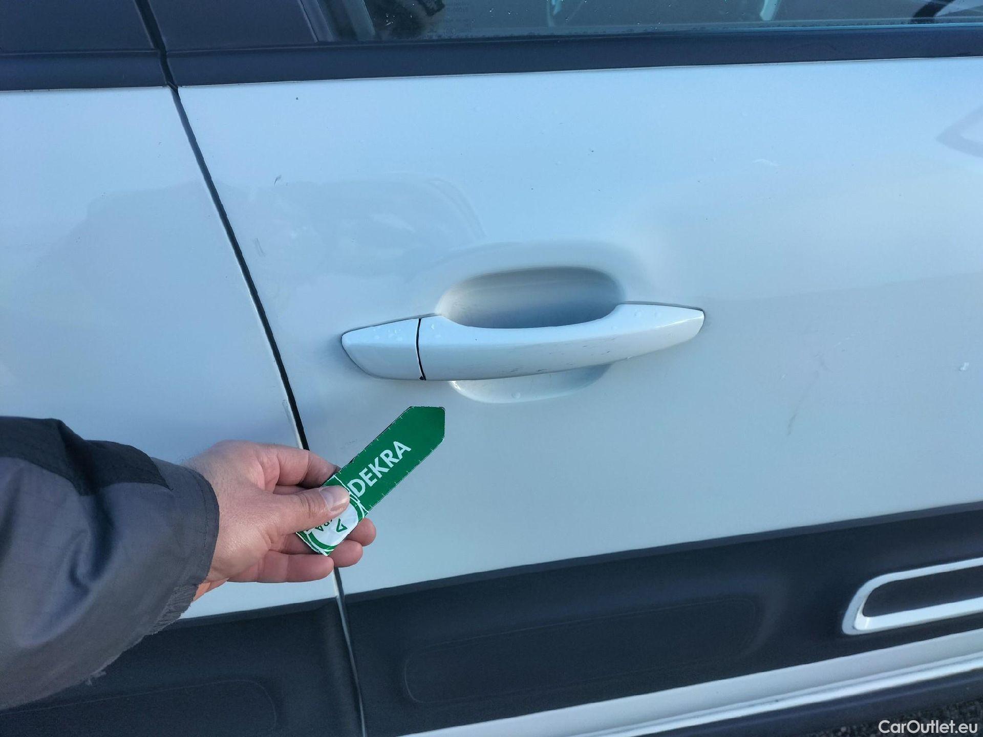  Citroen  C3 CITROEN  / 2020 / 5P / berlina con portón PureTech 60KW (83CV) Feel Pack #44