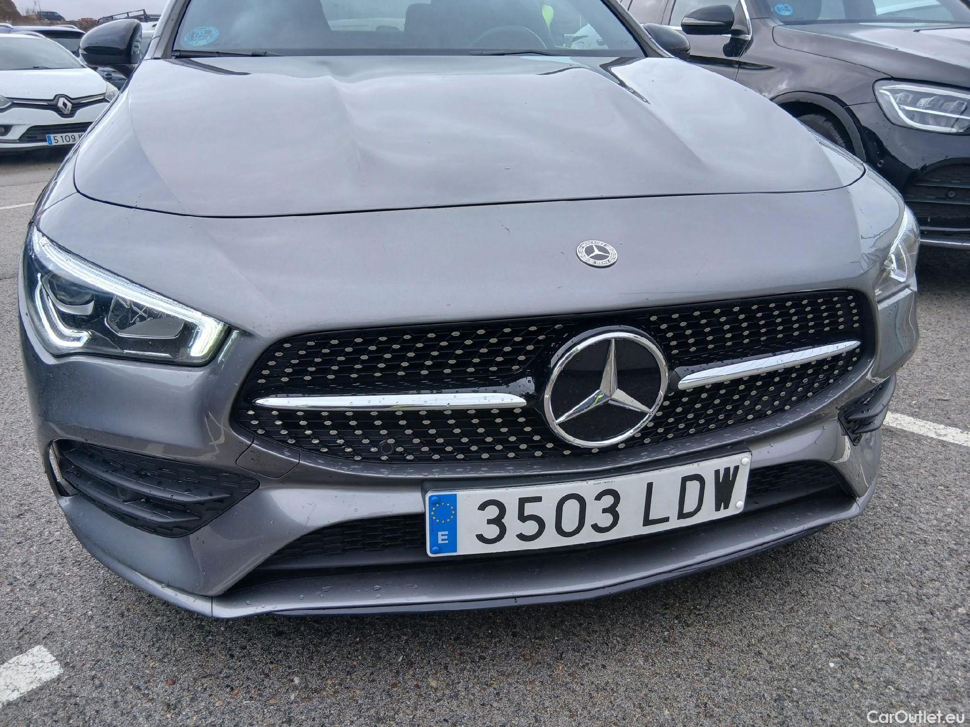  Mercedes  CLA-Klasse MERCEDES-BENZ CLA / 2019 / 4P / coupé CLA 200 #4