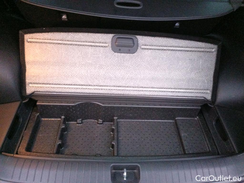  KIA  Sportage KIA  1.6MHEV Drive 100kW(136CV) 4x2(Crist Tintados)(CX) #5