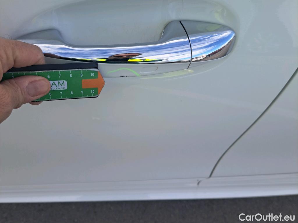  Mercedes  A-Klasse MERCEDES-BENZ Clase A / 2018 / 5P / berlina con portón A 250 e #22