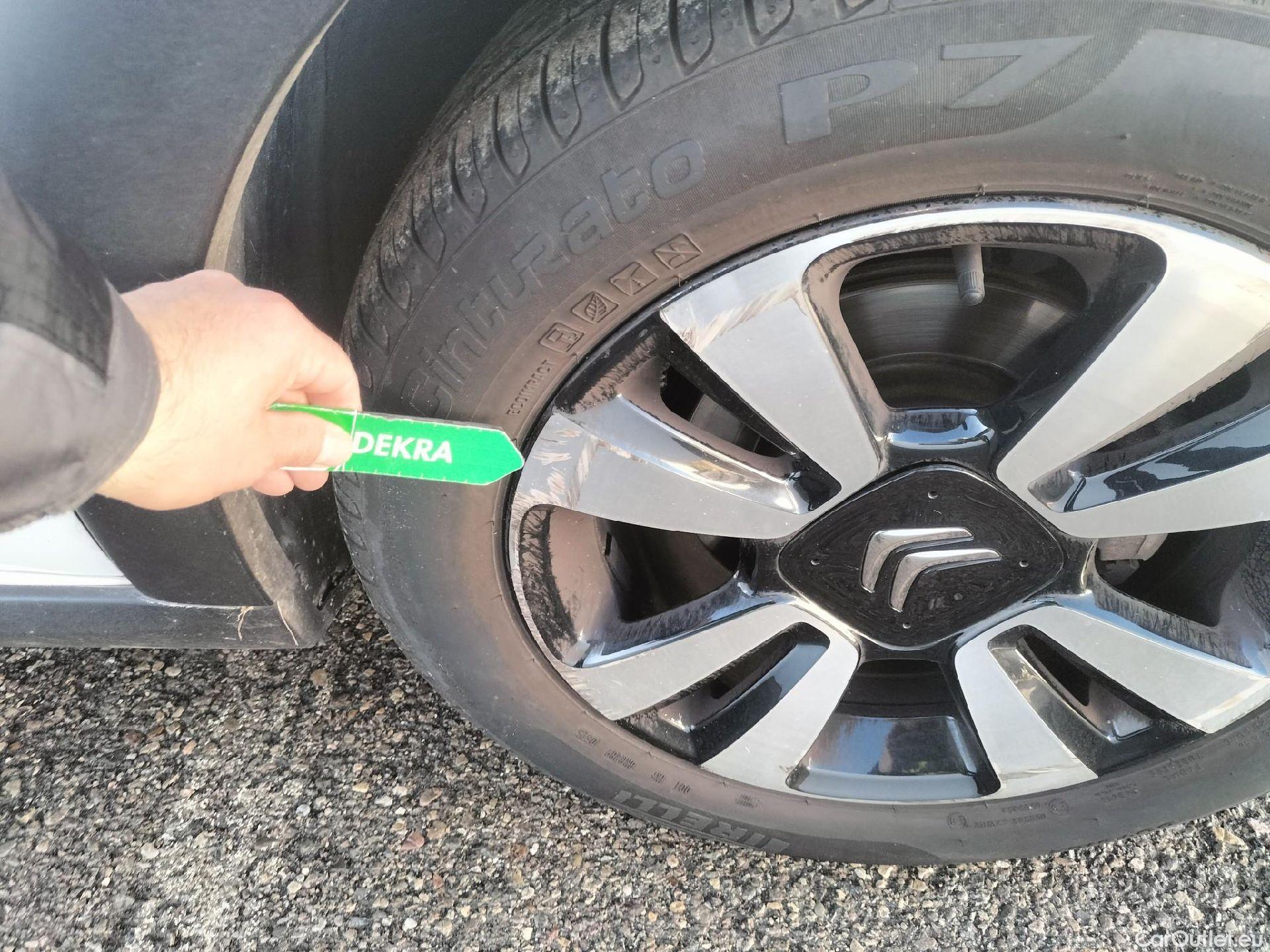  Citroen  C3 CITROEN  / 2020 / 5P / berlina con portón PureTech 60KW (83CV) Feel Pack #47