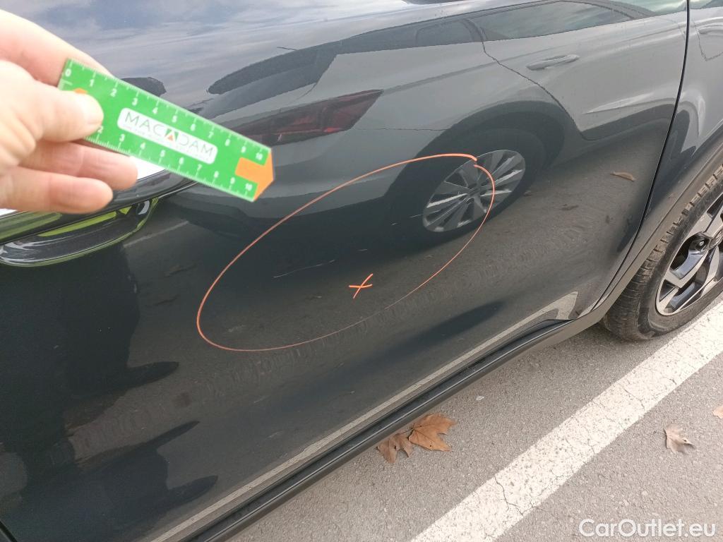  KIA  Sportage KIA  1.6MHEV Drive 100kW(136CV) 4x2(Crist Tintados)(CX) #3