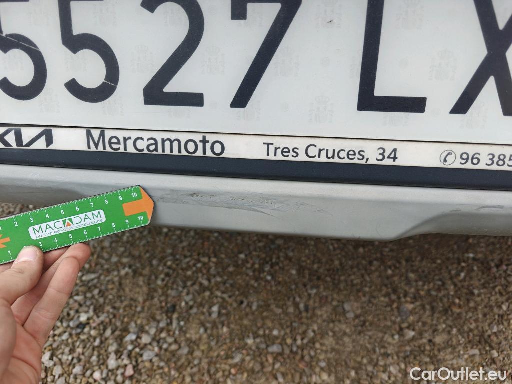  KIA  Niro KIA  / 2019 / 5P / crossover 1.6 GDi HEV 104kW (141CV) Drive #12