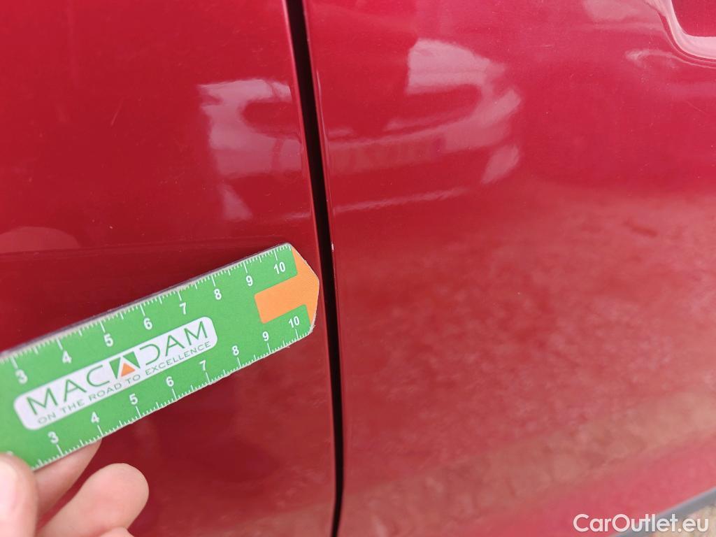  KIA  Niro KIA  / 2019 / 5P / crossover 1.6 GDi HEV 104kW (141CV) Drive #45