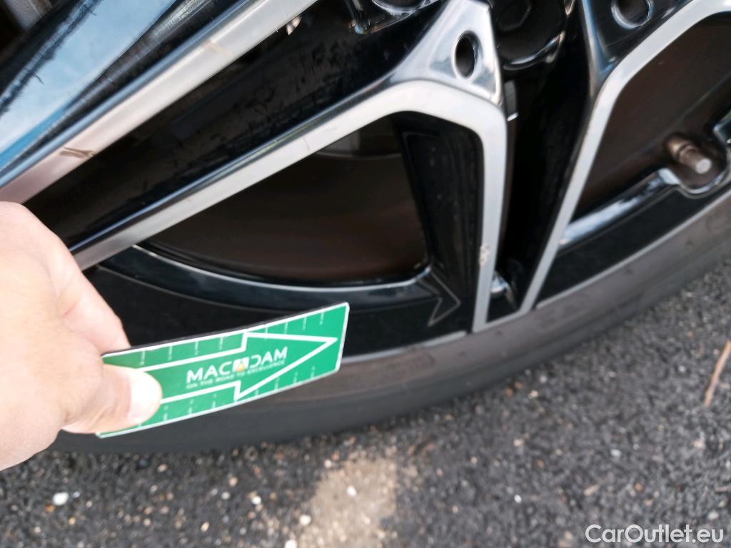  Mercedes  GLA MERCEDES-BENZ  / 2020 / 5P / todoterreno  250 e #44