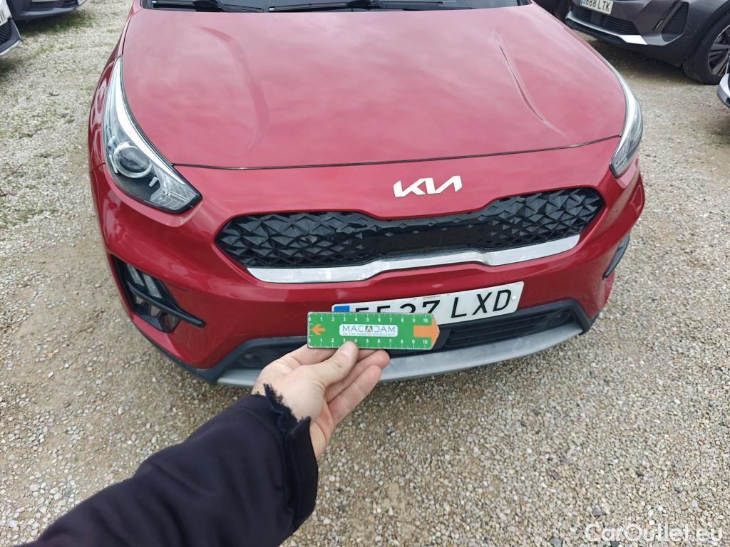  KIA  Niro KIA  / 2019 / 5P / crossover 1.6 GDi HEV 104kW (141CV) Drive #20