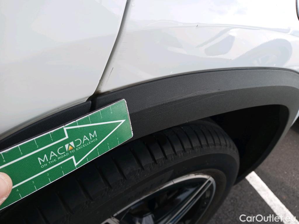  Mercedes  GLA MERCEDES-BENZ  / 2020 / 5P / todoterreno  250 e #34