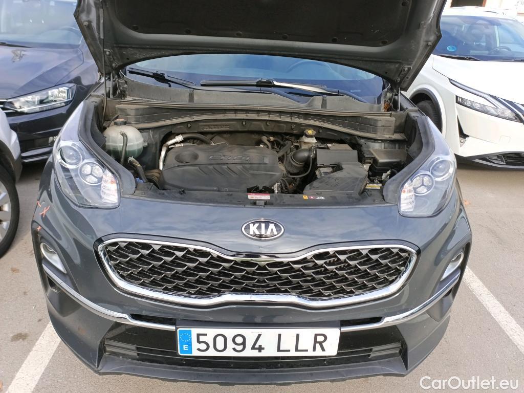  KIA  Sportage KIA  1.6MHEV Drive 100kW(136CV) 4x2(Crist Tintados)(CX) #18