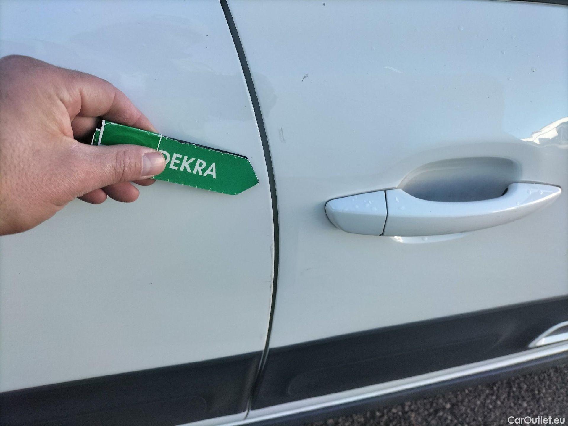  Citroen  C3 CITROEN  / 2020 / 5P / berlina con portón PureTech 60KW (83CV) Feel Pack #41