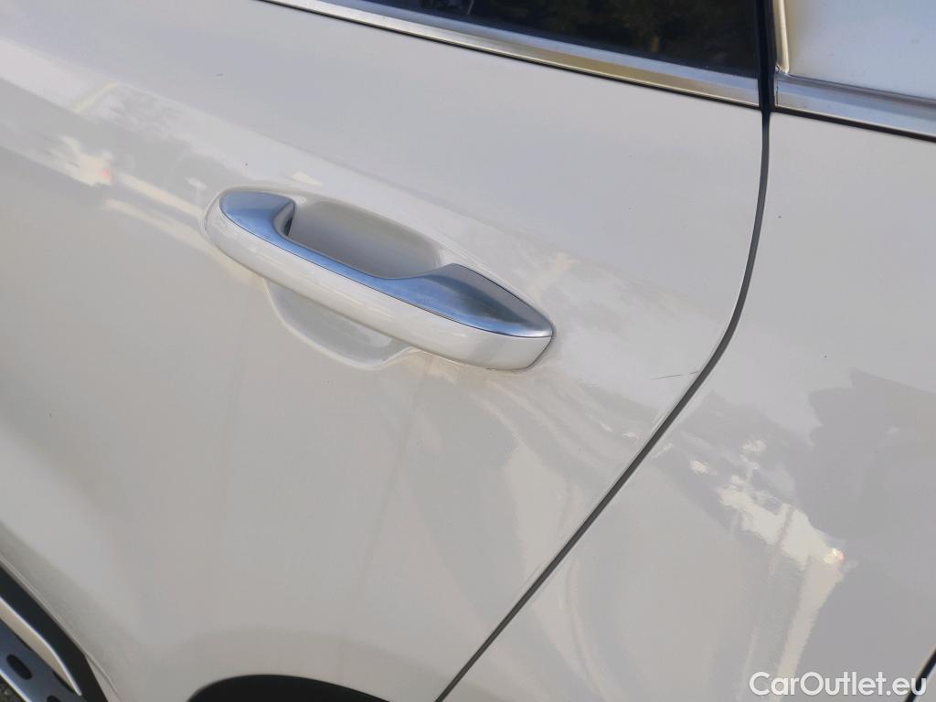  KIA  Sorento KIA  / 2020 / 5P / todoterreno 1.6 T-GDi HEV Emotion 4x2 7pl (P.Luxury) #14