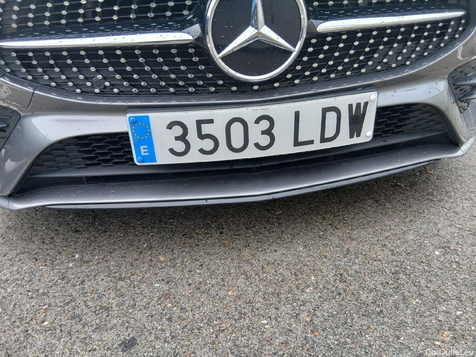  Mercedes  CLA-Klasse MERCEDES-BENZ CLA / 2019 / 4P / coupé CLA 200 #8