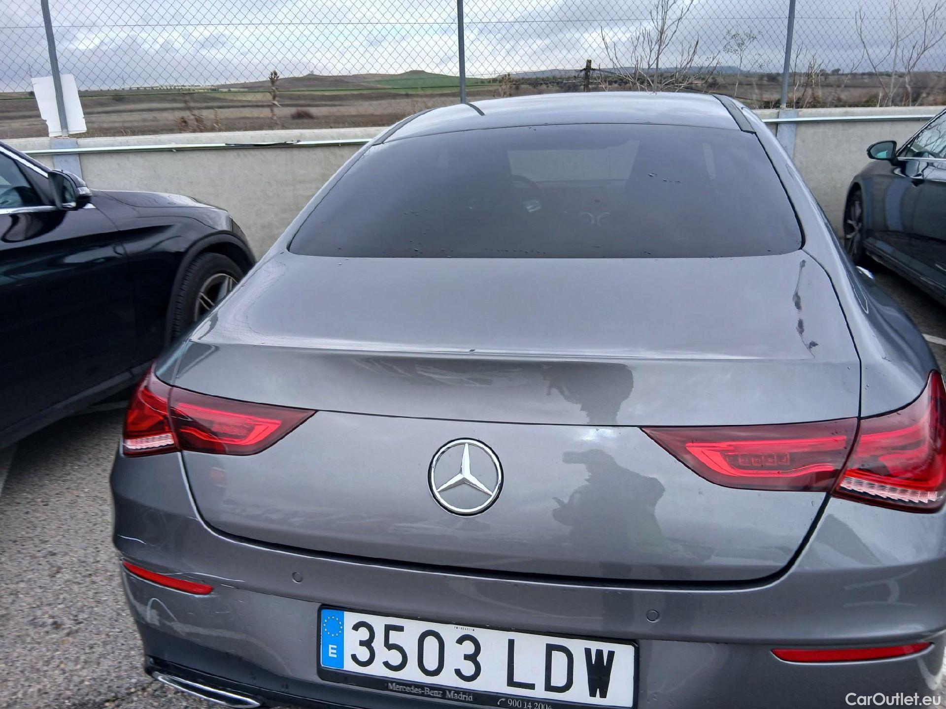  Mercedes  CLA-Klasse MERCEDES-BENZ CLA / 2019 / 4P / coupé CLA 200 #33