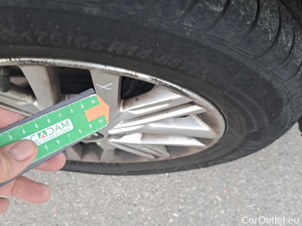  KIA  Picanto KIA  / 2020 / 5P / berlina con portón 1.0 DPi 49kW (67CV) Concept Pack Comfort #6