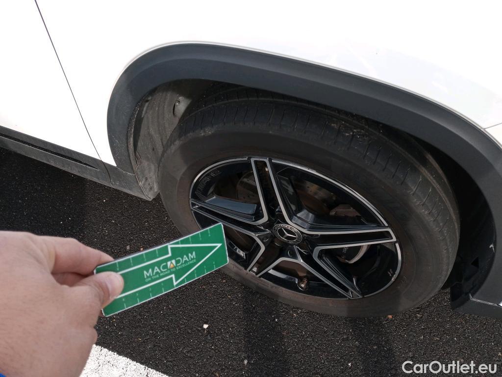  Mercedes  GLA MERCEDES-BENZ  / 2020 / 5P / todoterreno  250 e #9