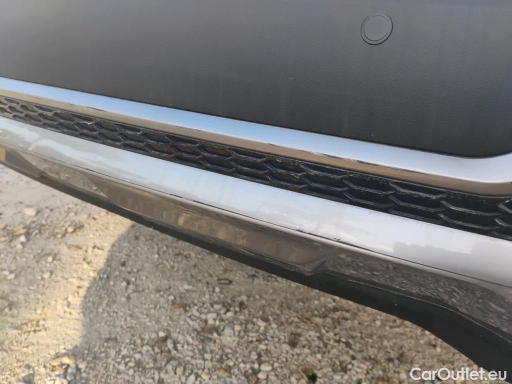  KIA  Sorento KIA  / 2020 / 5P / todoterreno 1.6 T-GDi HEV Emotion 4x2 7pl (P.Luxury) #10