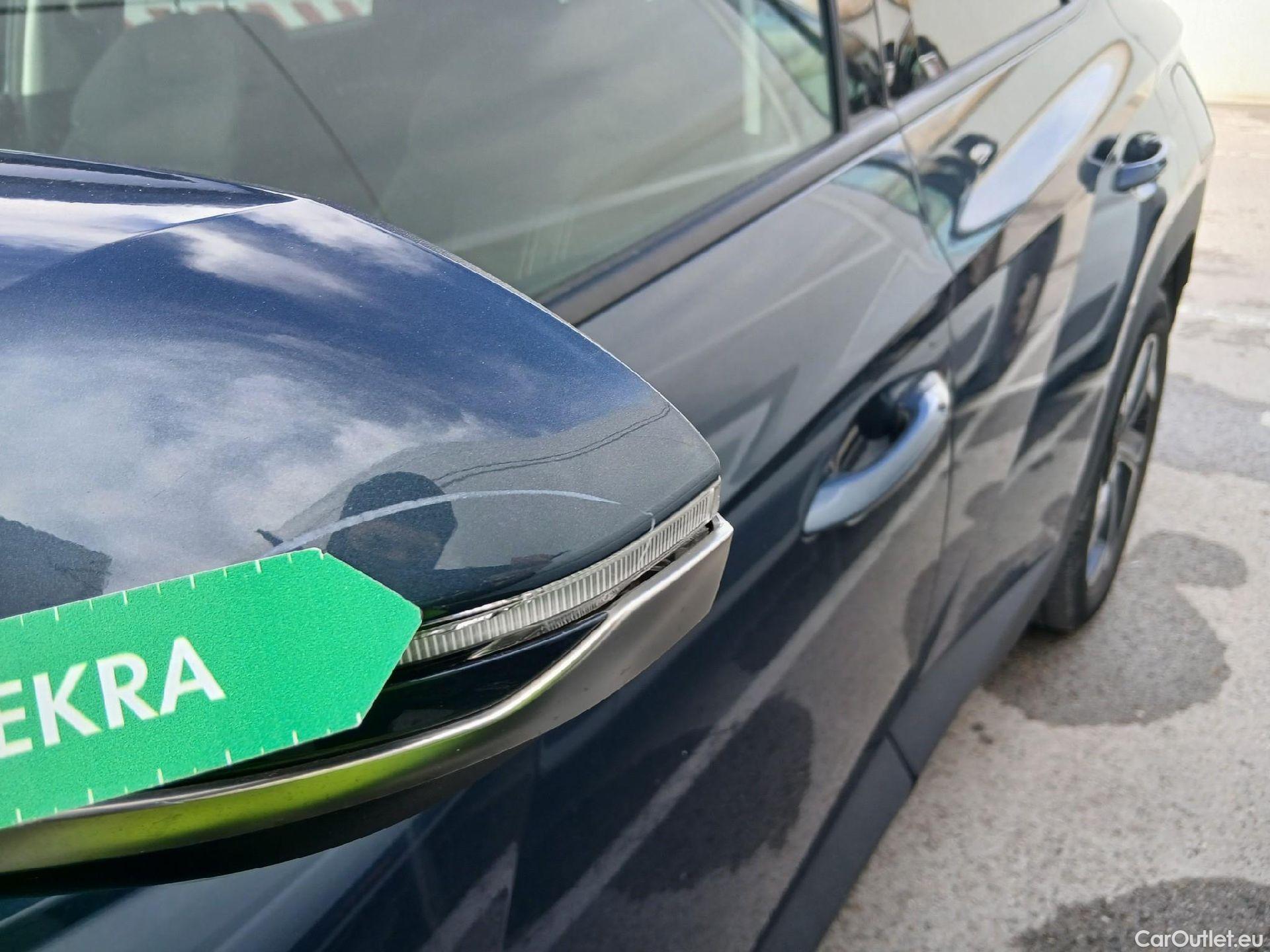  Hyundai  Tucson HYUNDAI  / 2020 / 5P / todoterreno 1.6 TGDI PHEV 195kW Tecno Sky Auto 4x4 #11