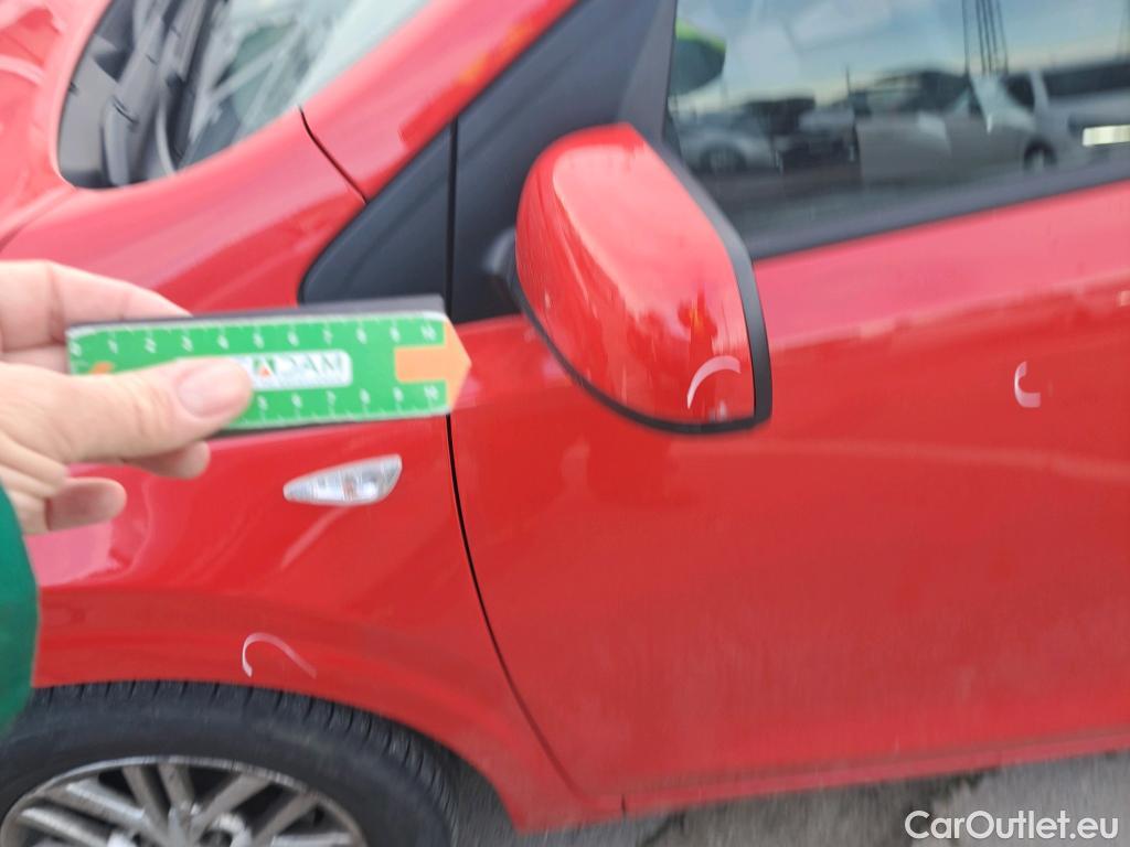  KIA  Picanto KIA  / 2020 / 5P / berlina con portón 1.0 DPi 49kW (67CV) Concept Pack Comfort #36