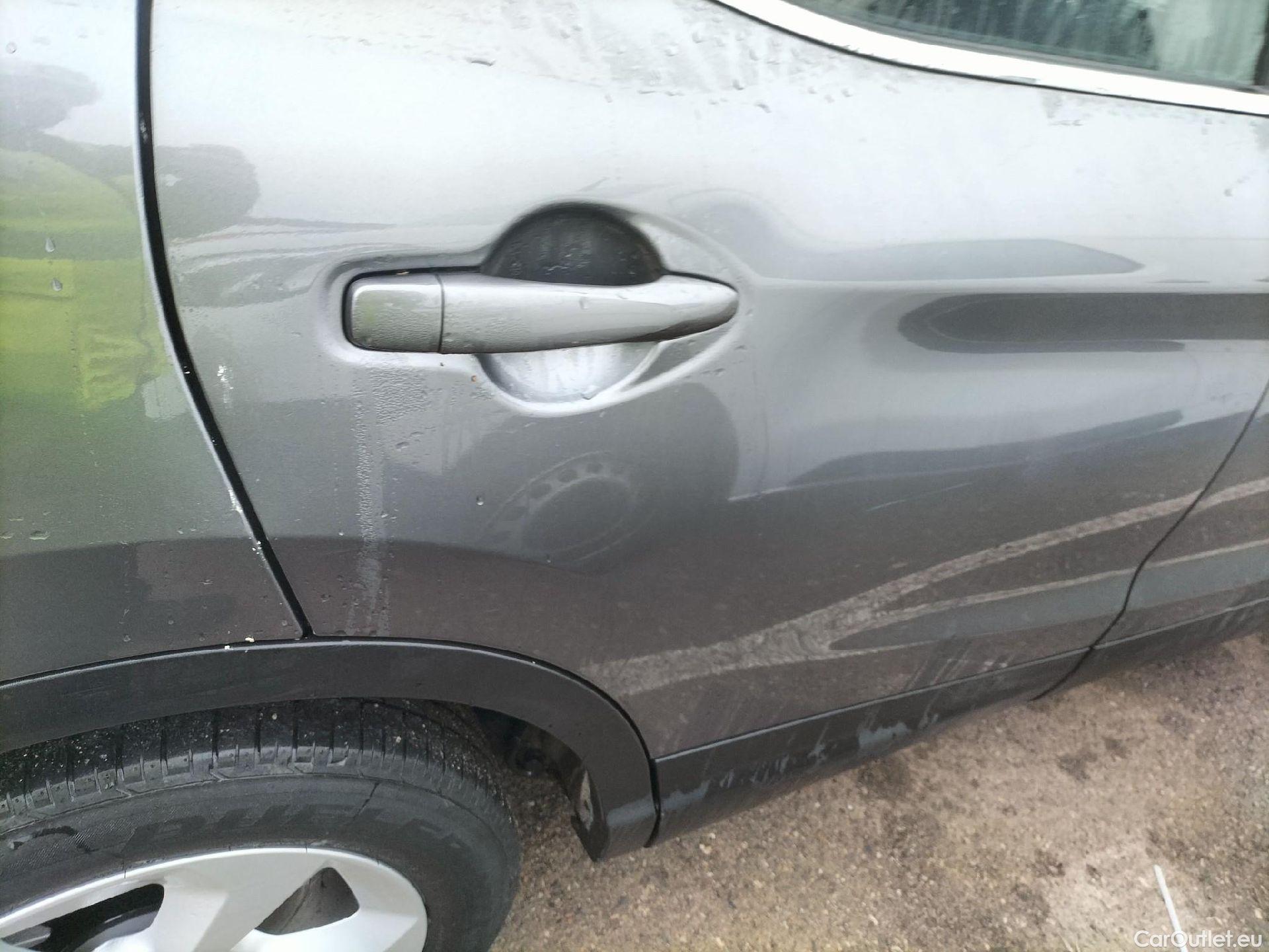  Nissan  Qashqai NISSAN  / 2017 / 5P / todoterreno DIG-T 103 kW (140 CV) E6D ACENTA #13