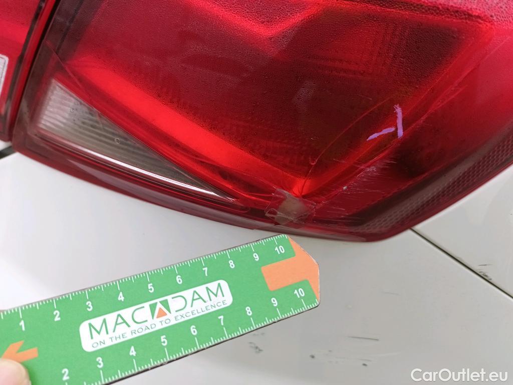  Seat  Leon SEAT León / 2016 / 5P / berlina con portón 1.5 TSI 95kW (130CV) St&Sp Style Visio Edition #2