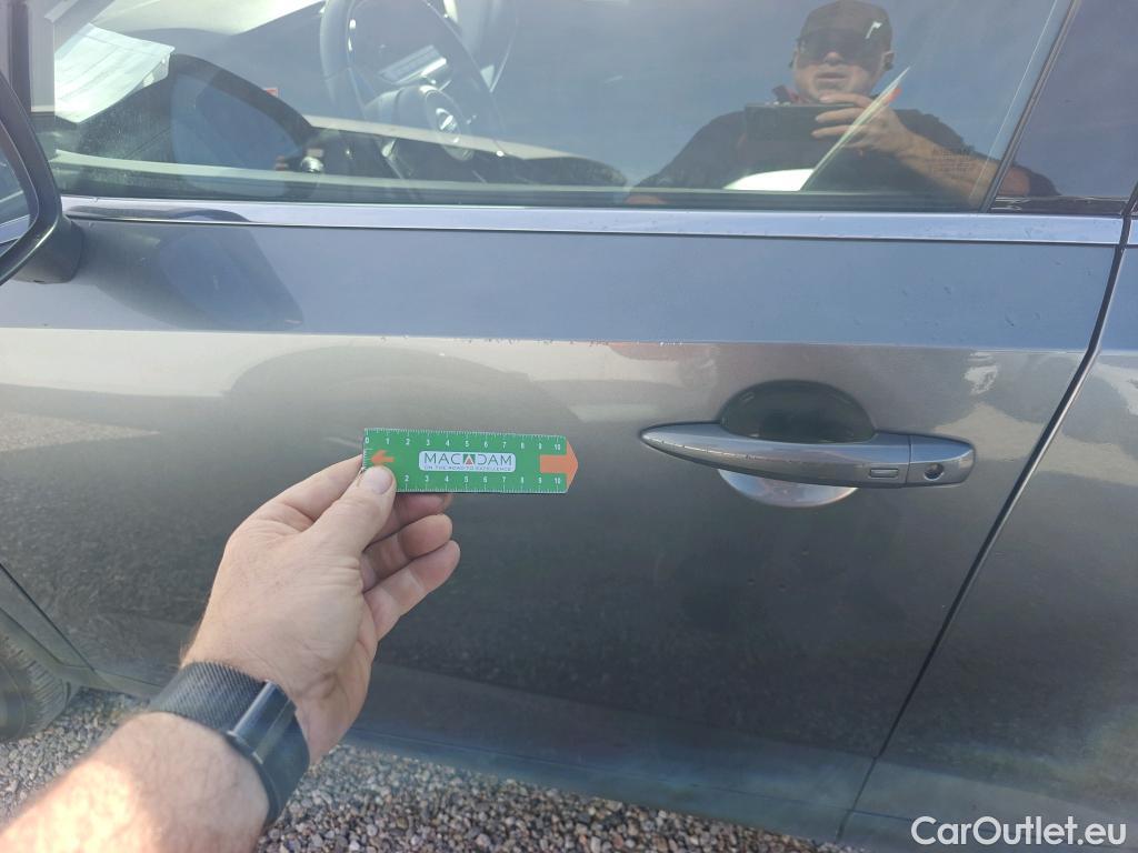  Nissan  Qashqai NISSAN  / 2021 / 5P / todoterreno DIG-T 116kW Xtronic N-Connecta (Skyline) #3