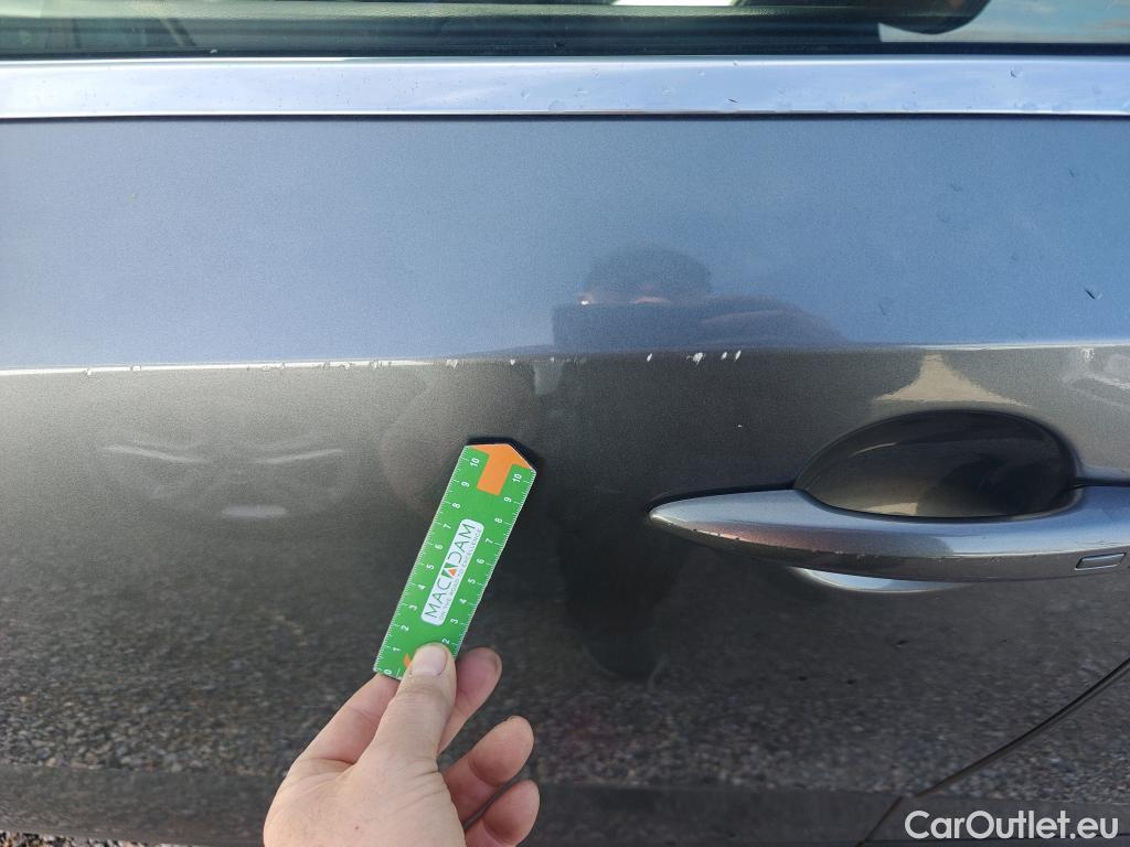  Nissan  Qashqai NISSAN  / 2021 / 5P / todoterreno DIG-T 116kW Xtronic N-Connecta (Skyline) #4