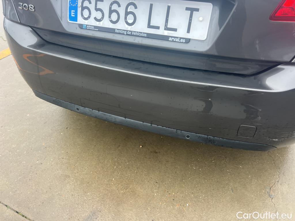  Peugeot  308 PEUGEOT  / 2017 / 5P / berlina con portón 5P Active Pack BlueHDi 100 S&S (AC) #33