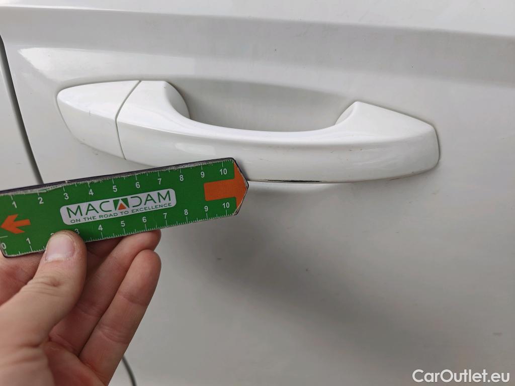  Seat  Arona SEAT  / 2017 / 5P / todoterreno 1.0 TSI 81kW (110CV) Style Plus (AC) #28