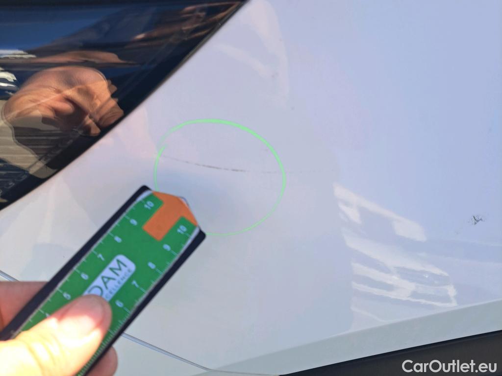  Peugeot  2008 PEUGEOT  / 2019 / 5P / todoterreno Allure BlueHDI 81kW (110CV) #47