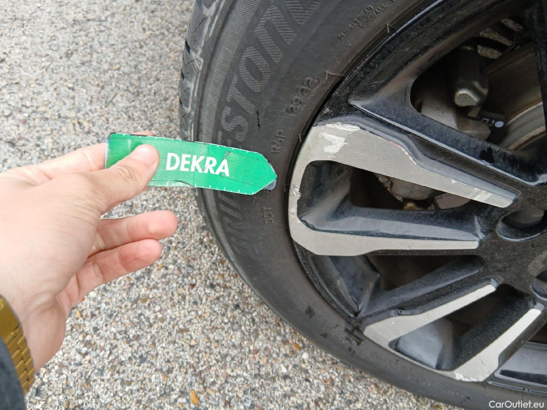  Opel  Crossland OPEL  / 2020 / 5P / crossover 1.2 96kW (130CV) Business Elegance #19