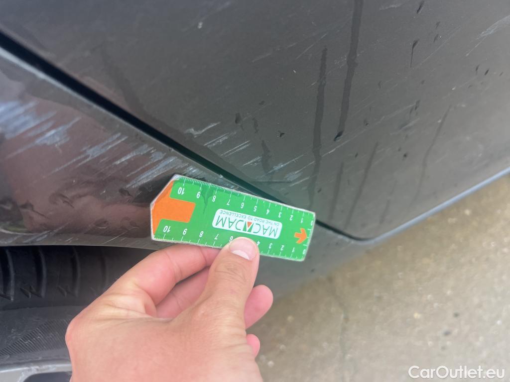  Peugeot  308 PEUGEOT  / 2017 / 5P / berlina con portón 5P Active Pack BlueHDi 100 S&S (AC) #15