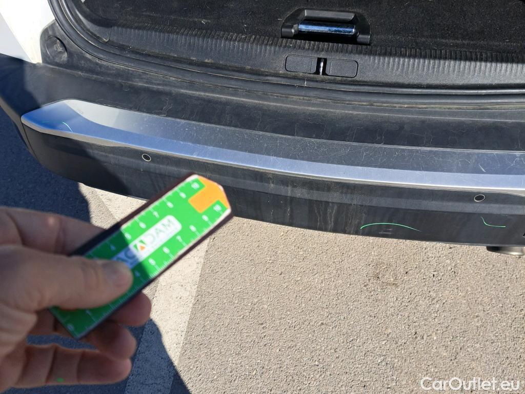  Peugeot  2008 PEUGEOT  / 2019 / 5P / todoterreno Allure BlueHDI 81kW (110CV) #39