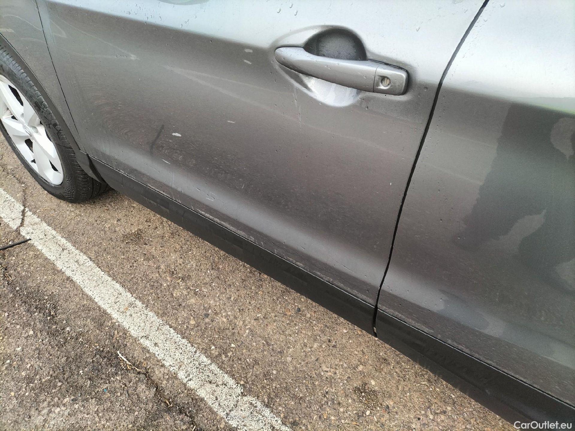  Nissan  Qashqai NISSAN  / 2017 / 5P / todoterreno DIG-T 103 kW (140 CV) E6D ACENTA #4