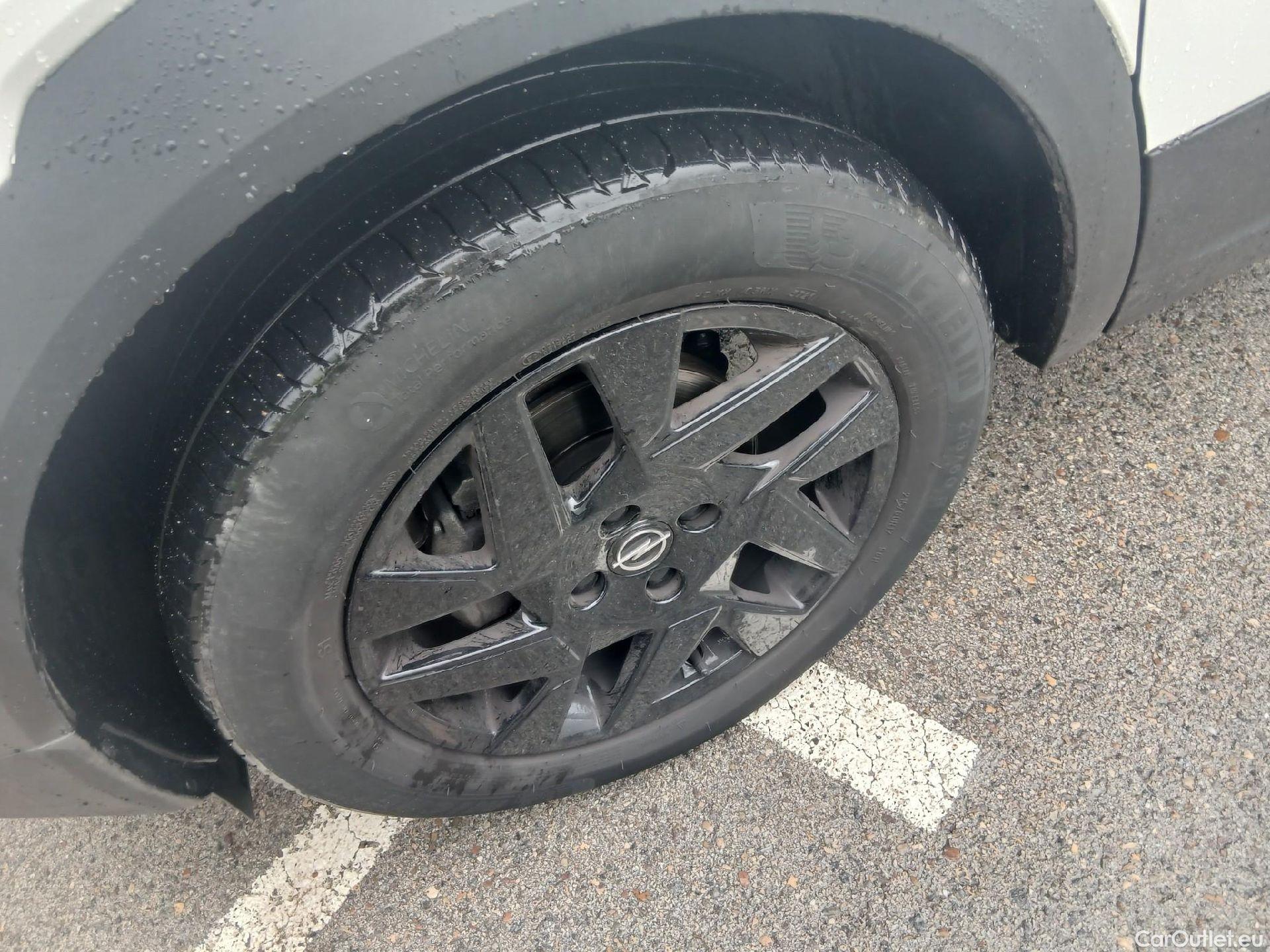  Opel  Mokka OPEL  / 2020 / 5P / todoterreno 1.5 D GS Line (AC) #4