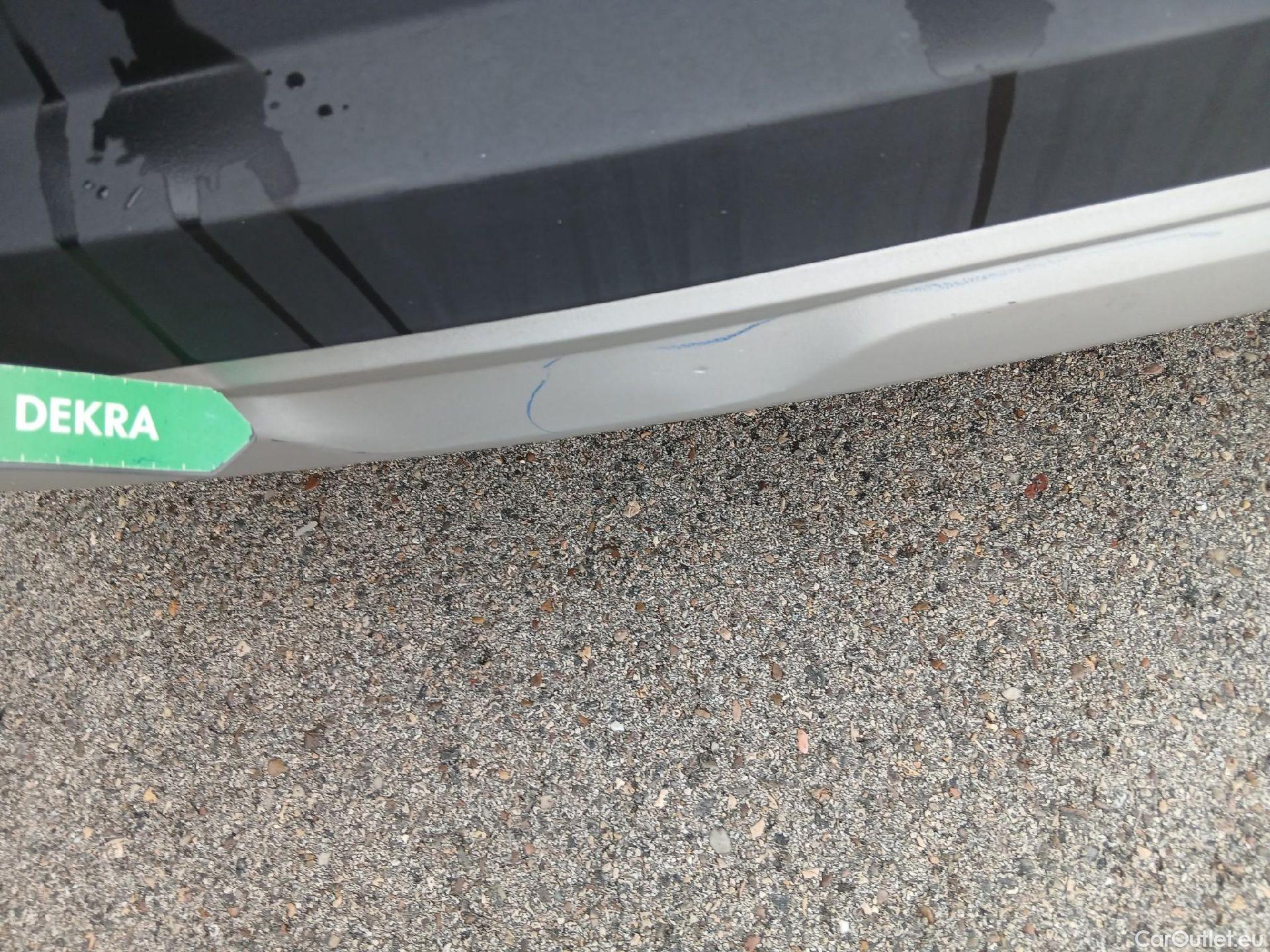  Renault  Captur RENAULT  / 2020 / 5P / todoterreno equilibre TCe 74 kW (100CV) GLP #11