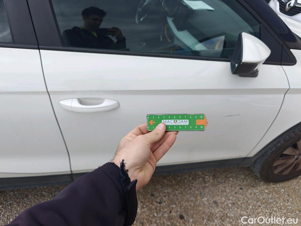  Seat  Arona SEAT  / 2017 / 5P / todoterreno 1.0 TSI 81kW (110CV) Style Plus (AC) #6