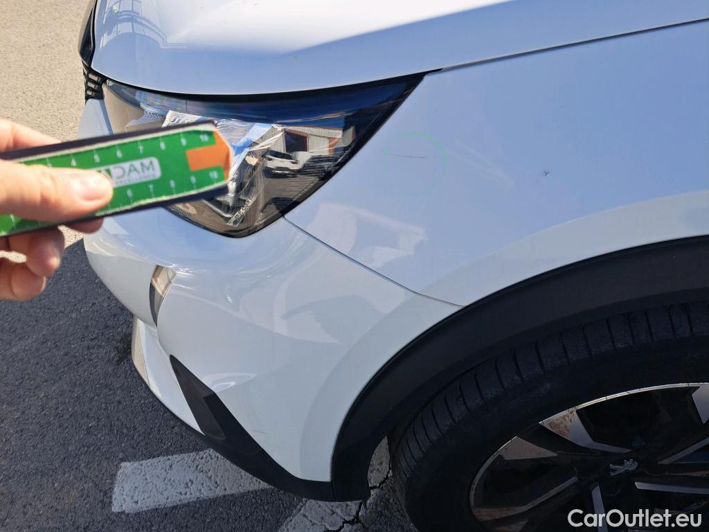  Peugeot  2008 PEUGEOT  / 2019 / 5P / todoterreno Allure BlueHDI 81kW (110CV) #46