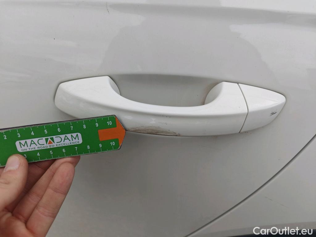  Seat  Arona SEAT  / 2017 / 5P / todoterreno 1.0 TSI 81kW (110CV) Style Plus (AC) #26