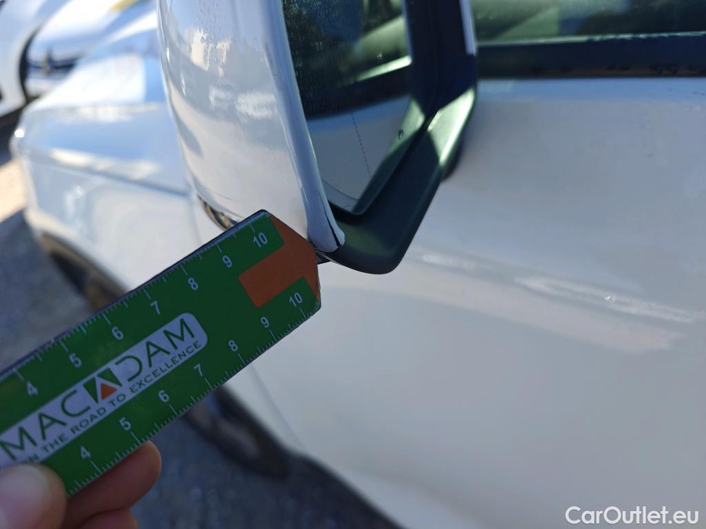  Volvo  XC 40 VOLVO XC40 / 2017 / 5P / todoterreno 2.0 B4 G AWD Momentum Pro Auto #7