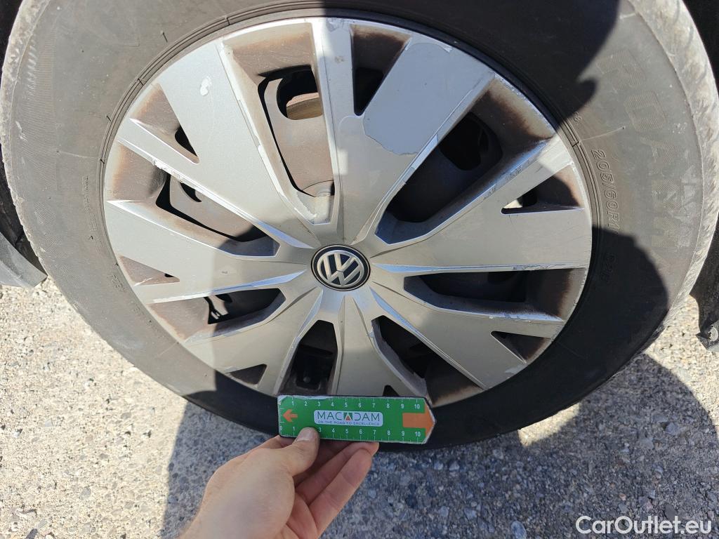  Volkswagen  T-CROSS VOLKSWAGEN  / 2018 / 5P / todoterreno Edition 1.0 TSI 70kW (95CV) #21