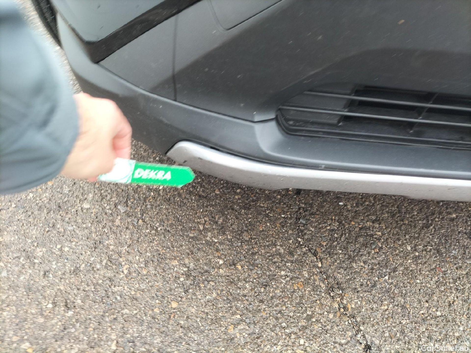  Toyota  RAV4 TOYOTA  / 2018 / 5P / todoterreno 2.5l 220H Advance 4WD #10