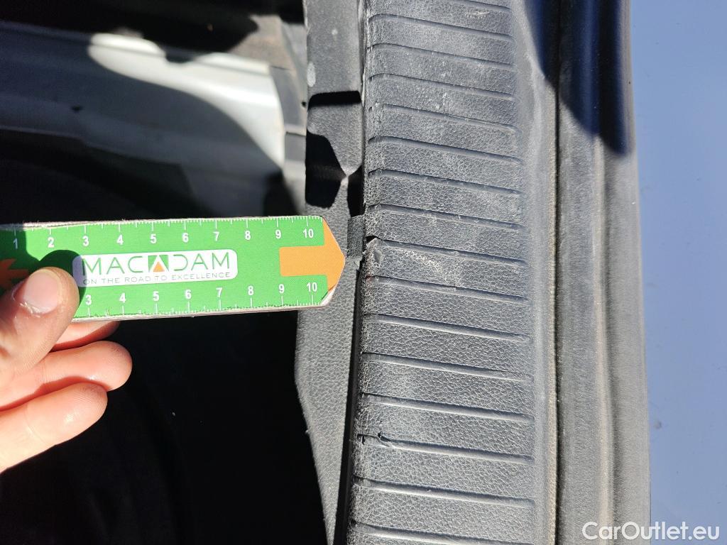  Volkswagen  T-CROSS VOLKSWAGEN  / 2018 / 5P / todoterreno Edition 1.0 TSI 70kW (95CV) #30