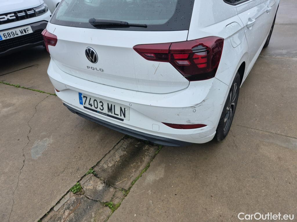  Volkswagen  Polo VOLKSWAGEN  / 2021 / 5P / berlina con portón Life 1.0 TSI 70kW (95CV) #14