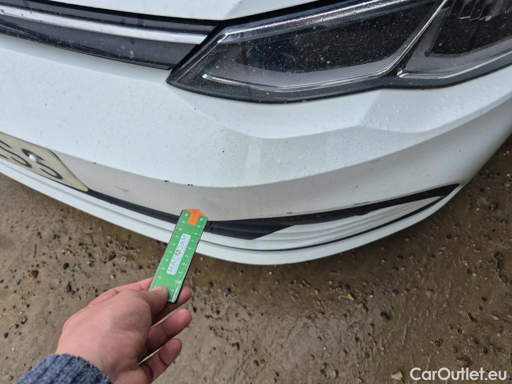  Volkswagen  Golf  VOLKSWAGEN / 2020 / 5P / berlina con portón 2.0 TDI 85kW (115CV) (AC4) #5